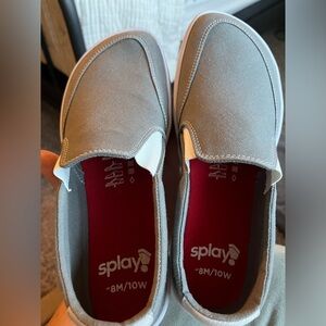 NWOT Splay Slip ons canvas